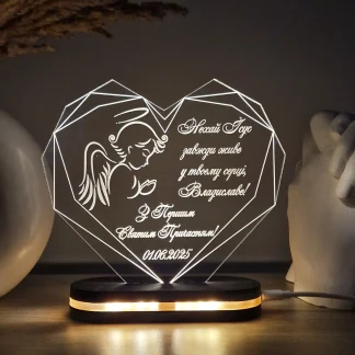 Індивідуальний світильник з гравіюванням як пам’ятний подарунок хрещеним